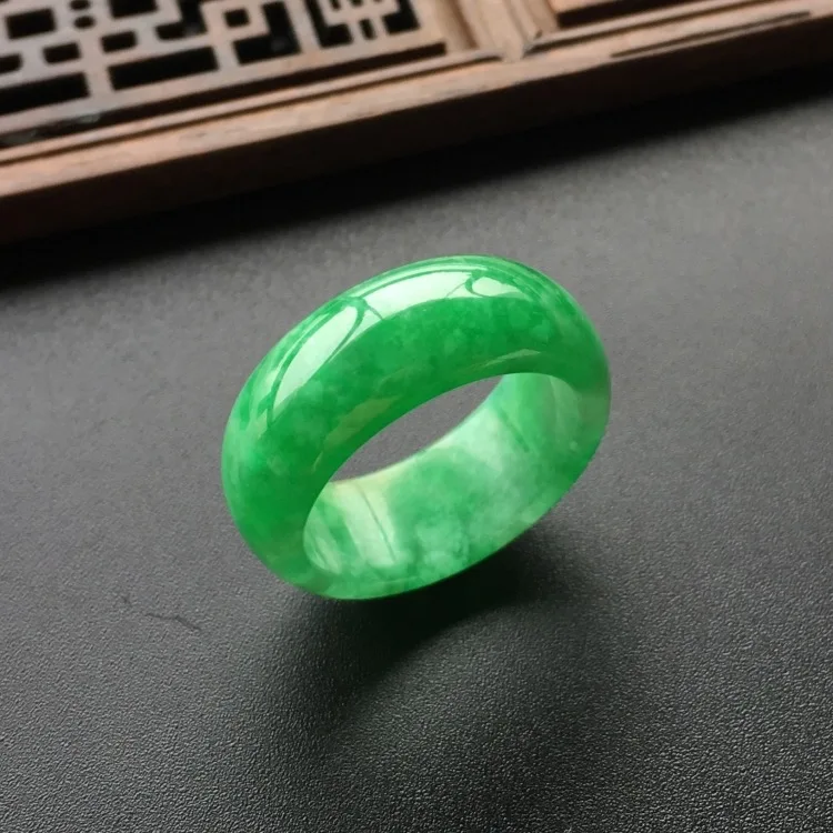 แหวนหยกแท้สีเขียวธรรมชาติJadei - Men'S Fashion Rings บทวิจารณ์และราคา