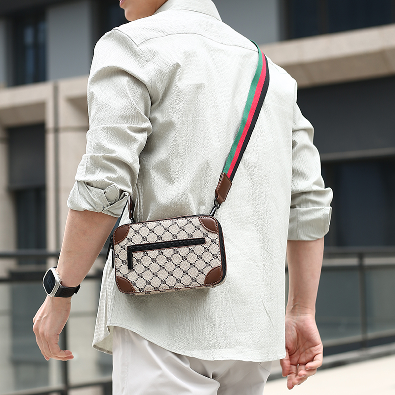 กระเป๋าผู้ชายแฟชั่นใหม่ปี 2026 - Mens Fashion Trends 2026 บทวิจารณ์และราคา